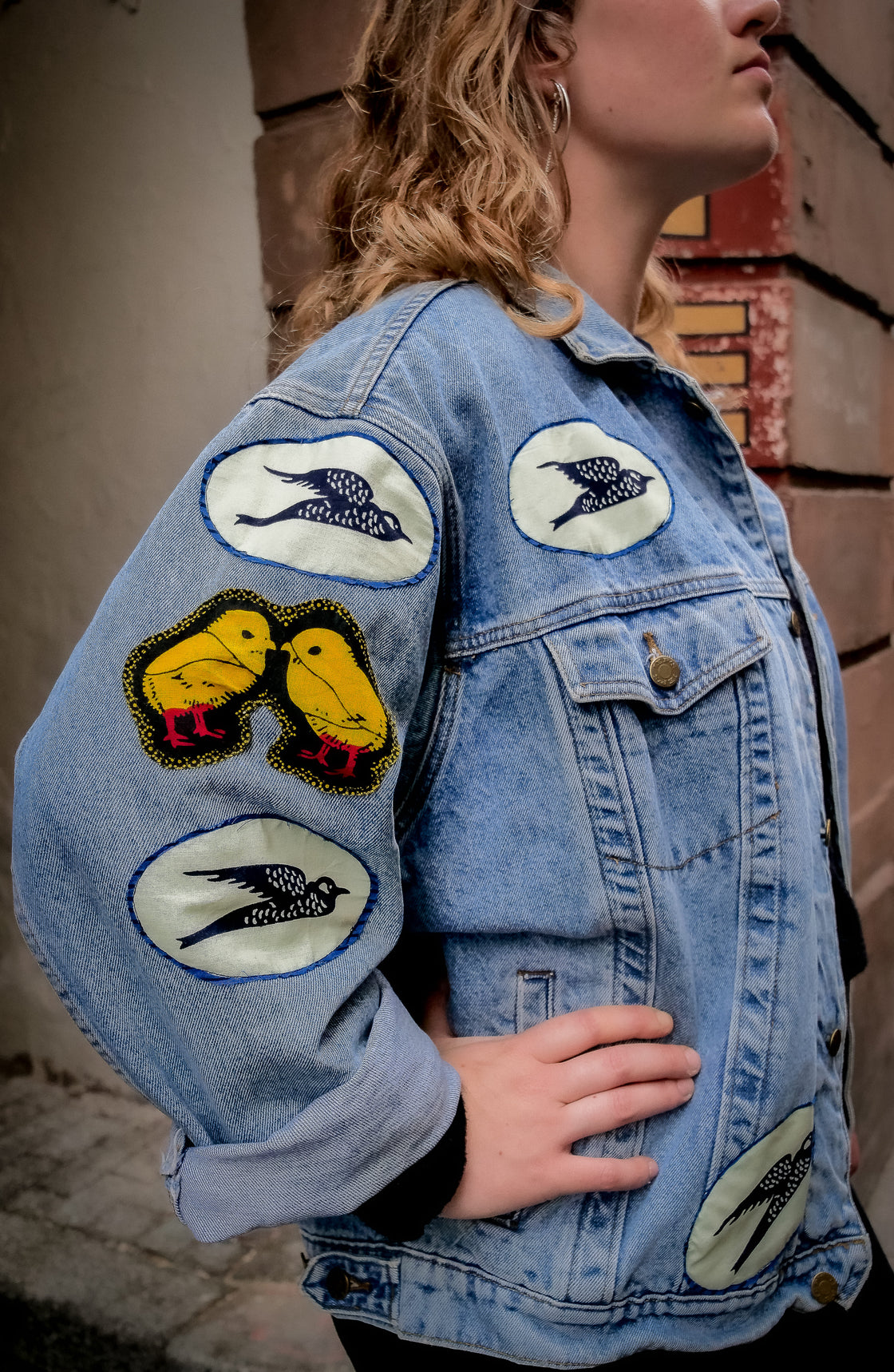 Veste en jean upcyclé -  Heron/Hirondelles