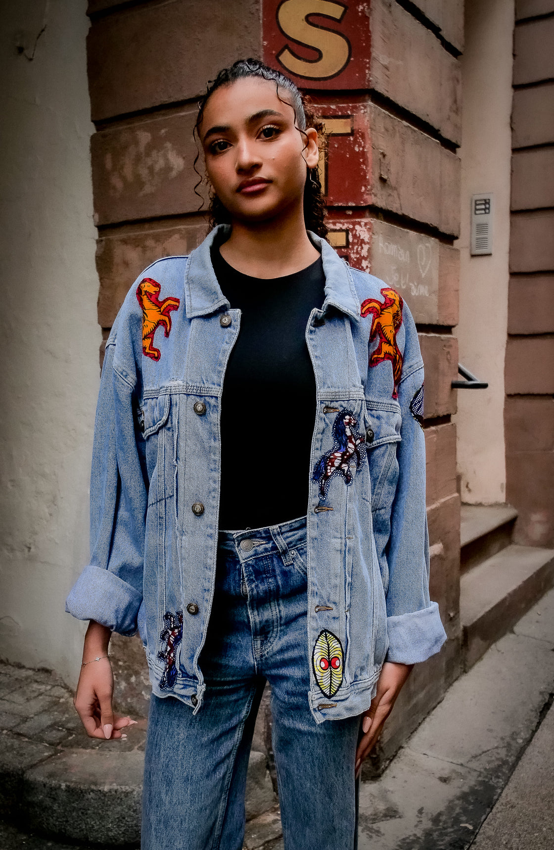 Veste en jean upcyclé - Chevaux